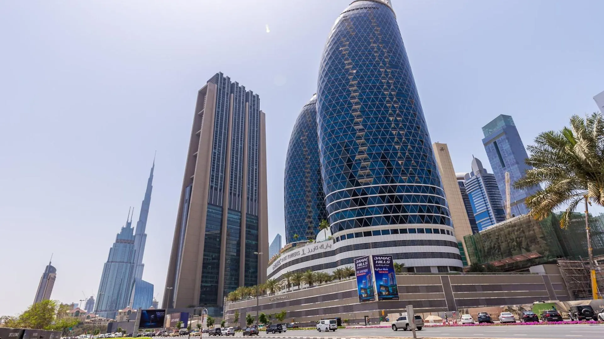 1Br With Floor Apartment Dubai United Arab Emirates
