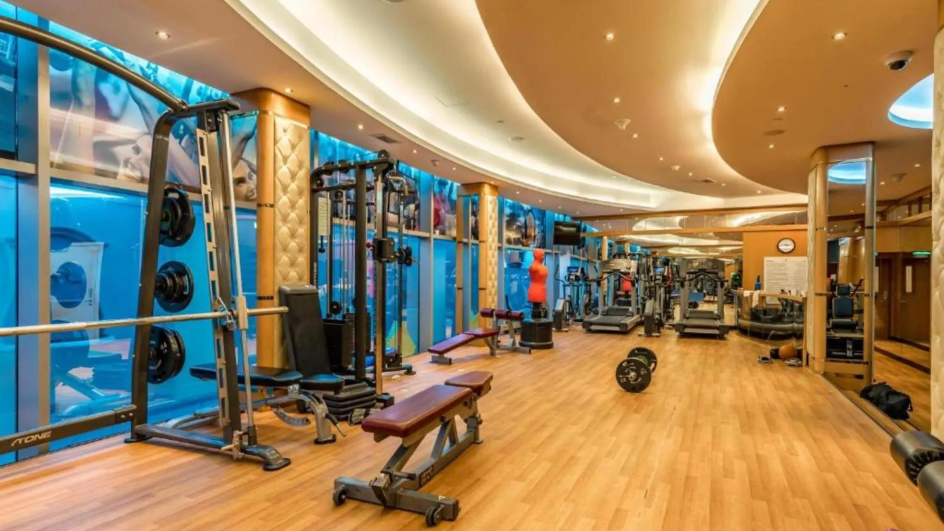 1Br With Floor Apartment Dubai